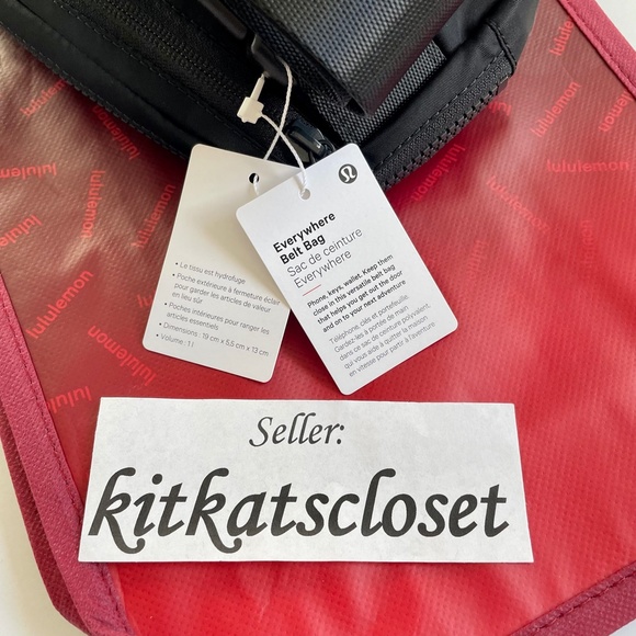 🆕 **BLACK WITH GOLD HARDWARE** NWT lululemon everywhere belt bag EBB 1L - Picture 4 of 8